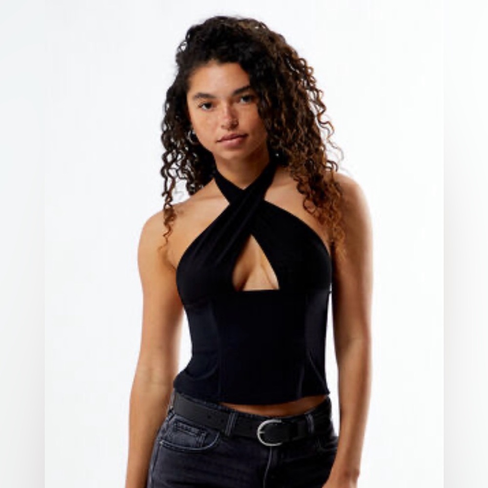 WeWoreWhat Black Halter Crop Top
